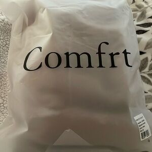 Brand new comfrt hoodie size M